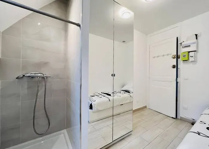 Sur Les Toits De Daire Paris